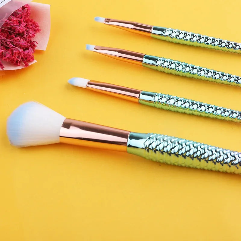 Mermaid Gradient Makeup Brush Set - 4 Piece Professional Cosmetic Kit