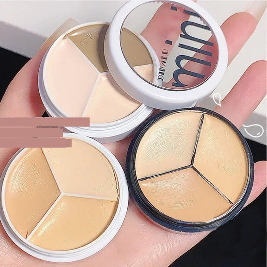3 Colors Contour Concealer Palette with Brush - Moisturizing Full Coverage