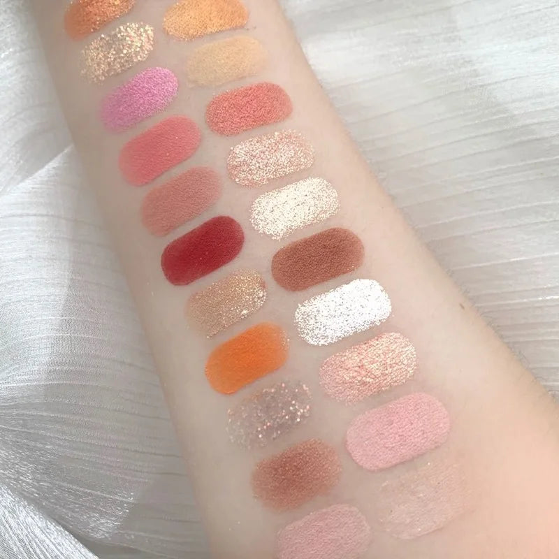 24-Color Strawberry Girl Eyeshadow Palette - Waterproof Glitter & Matte Finish