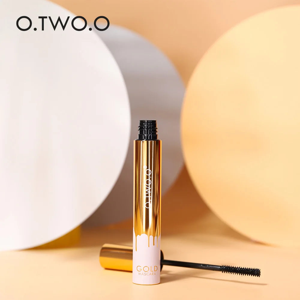 O.TWO.O 3D Mascara - Lengthening Black Lash Long-Wearing Gold Color