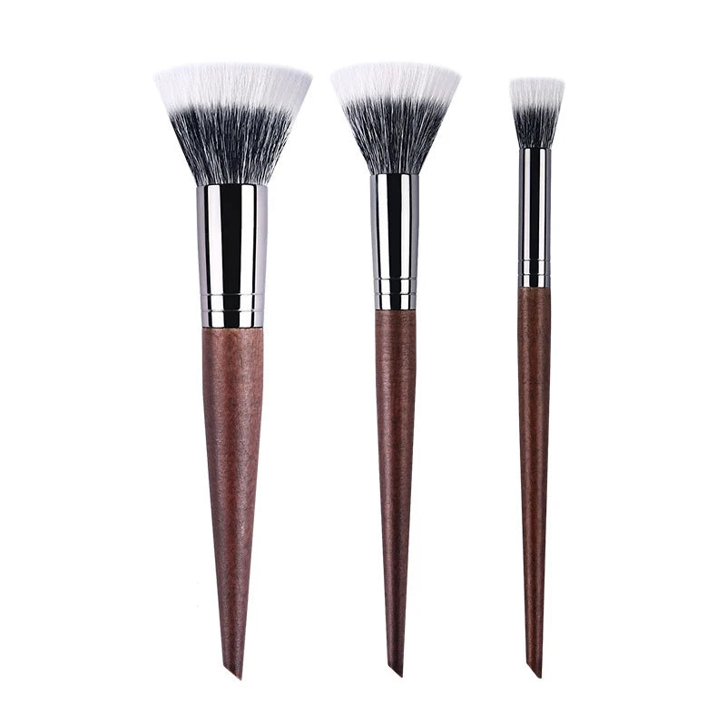 Natural Wood & Goat Hair Stippling Makeup Brush - Professional Powder & Contour Blending